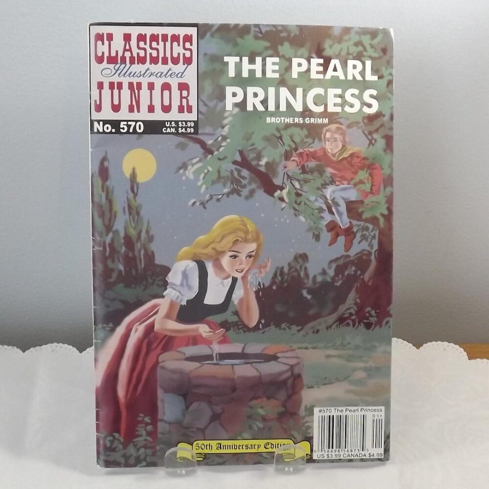 The Pearl Princess, Classics Illustrated Junior Comic Book, No. 570 - Picture 1 of 10
